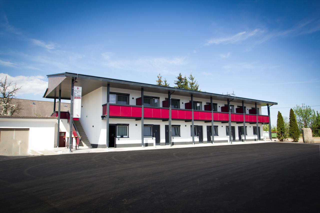 Burg Rooms - 24H Self-Check-In Spielberg Bei Knittelfeld Exterior photo