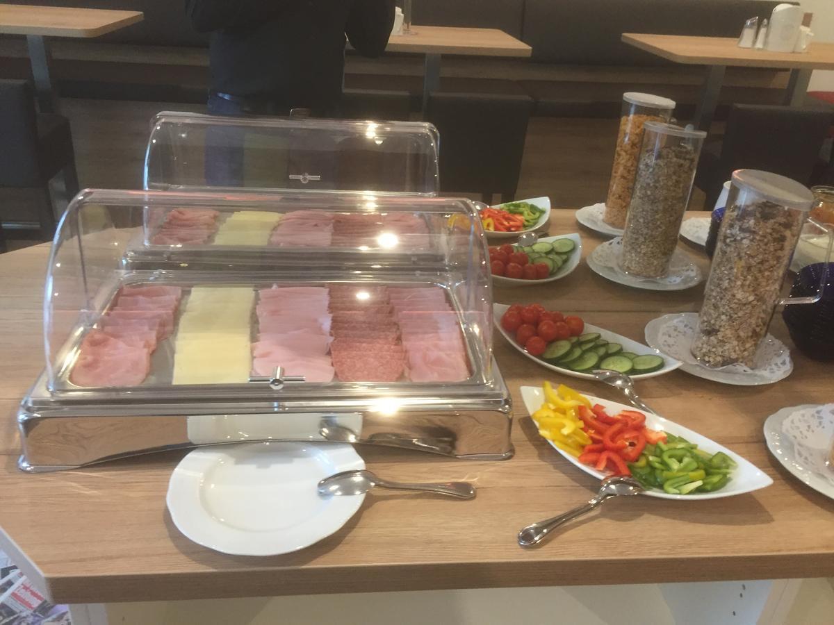 Burg Rooms - 24H Self-Check-In Spielberg Bei Knittelfeld Exterior photo